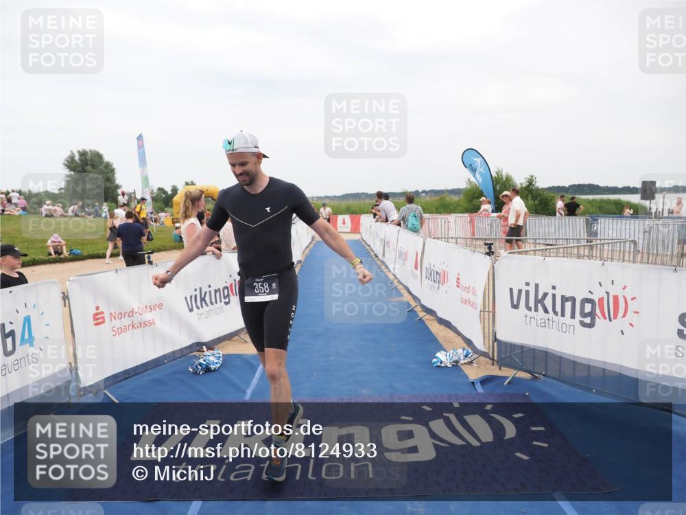 22.06.2025 - Viking Triathlon MichiJ http://msf.ph/oto/8124933 22.06.2025 15:19:30 Ziel 21, 358 meine-sportfotos.de