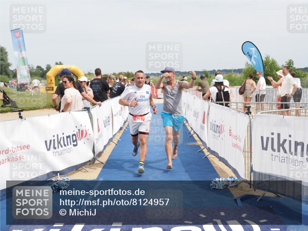 22.06.2025 - Viking Triathlon MichiJ http://msf.ph/oto/8124957 22.06.2025 15:15:24 Ziel 374, 638 meine-sportfotos.de