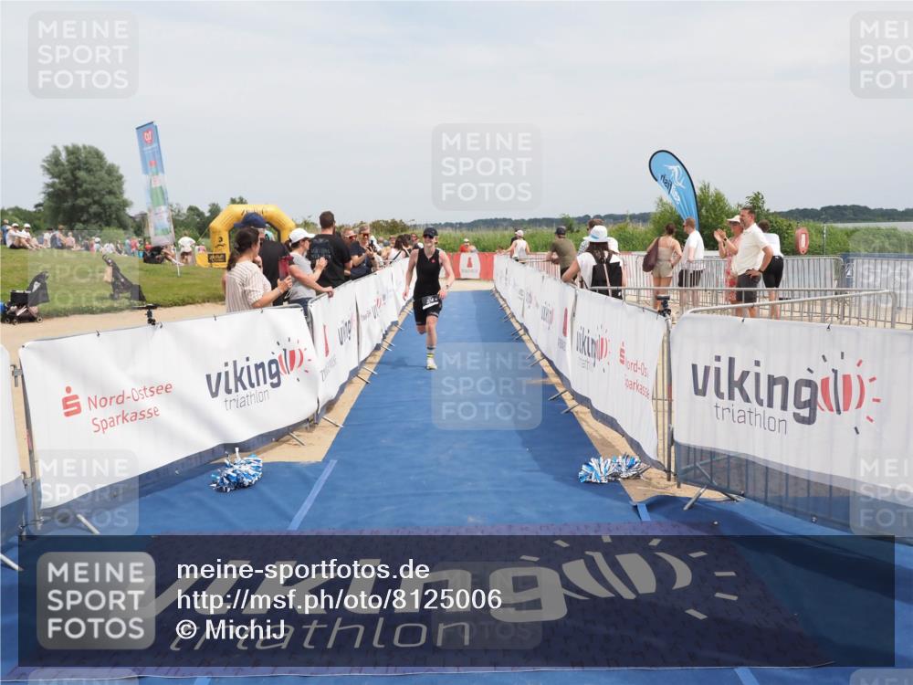 22.06.2025 - Viking Triathlon MichiJ http://msf.ph/oto/8125006 22.06.2025 15:15:26 Ziel 374, 638 meine-sportfotos.de