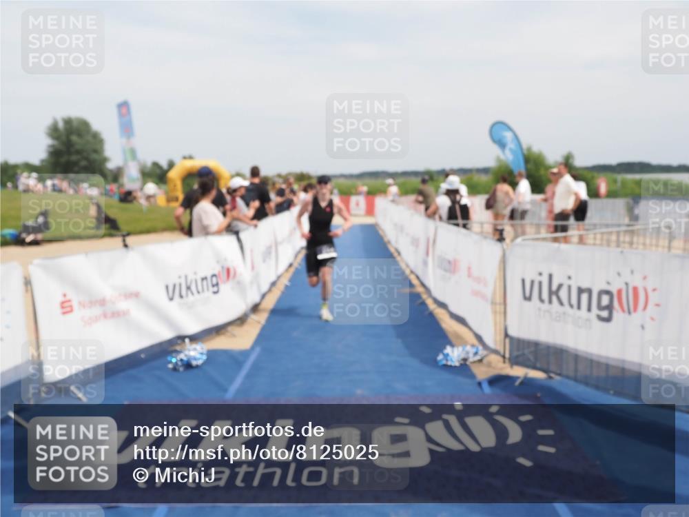 22.06.2025 - Viking Triathlon MichiJ http://msf.ph/oto/8125025 22.06.2025 15:15:27 Ziel 374, 638 meine-sportfotos.de