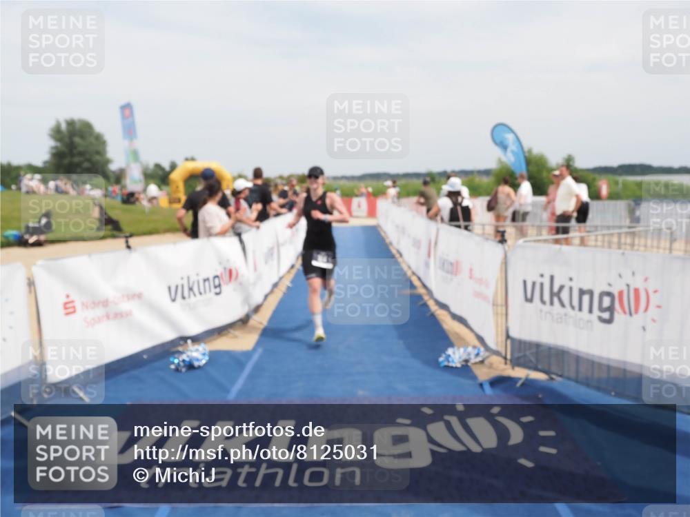 22.06.2025 - Viking Triathlon MichiJ http://msf.ph/oto/8125031 22.06.2025 15:15:27 Ziel 374, 638 meine-sportfotos.de