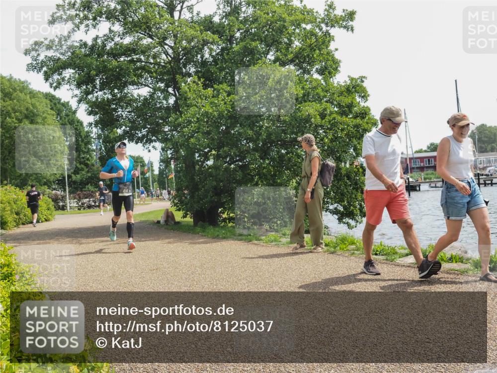 22.06.2025 - Viking Triathlon KatJ http://msf.ph/oto/8125037 22.06.2025 13:07:36 Laufen 414 meine-sportfotos.de