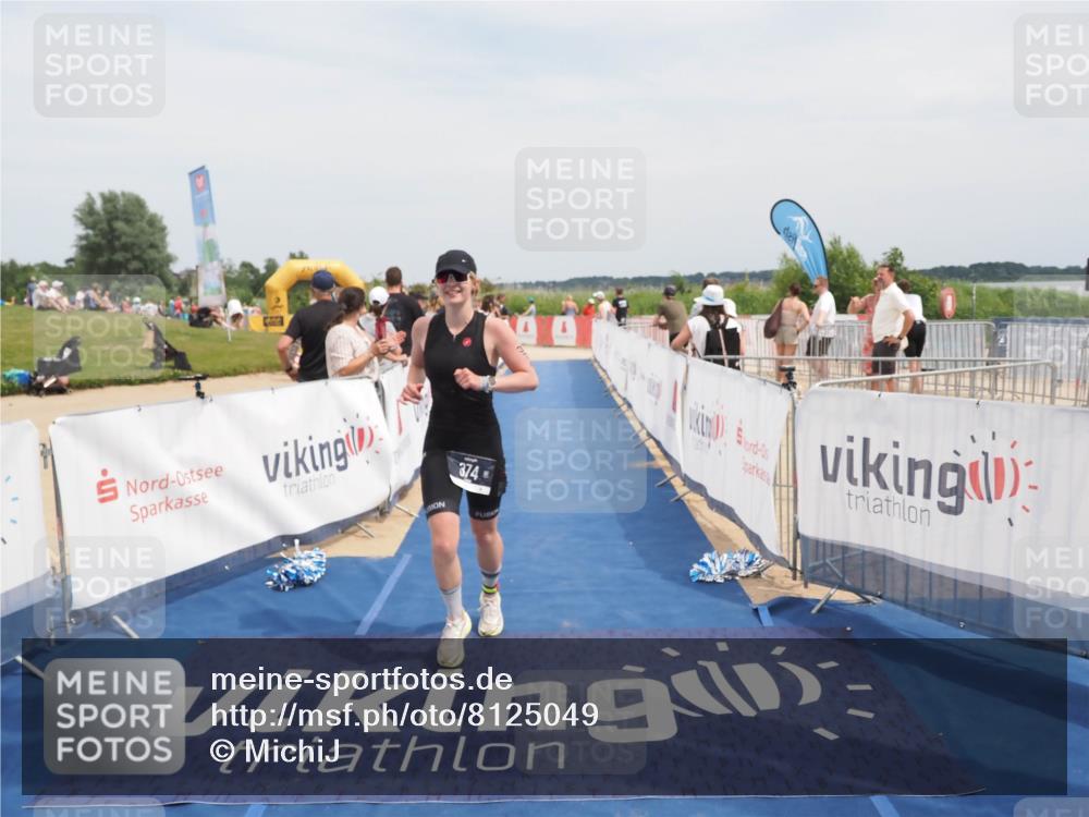 22.06.2025 - Viking Triathlon MichiJ http://msf.ph/oto/8125049 22.06.2025 15:15:28 Ziel 374, 638 meine-sportfotos.de