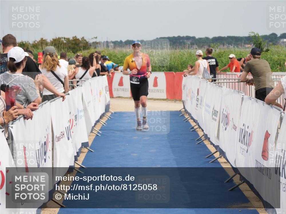 22.06.2025 - Viking Triathlon MichiJ http://msf.ph/oto/8125058 22.06.2025 15:15:43 Ziel 554 meine-sportfotos.de