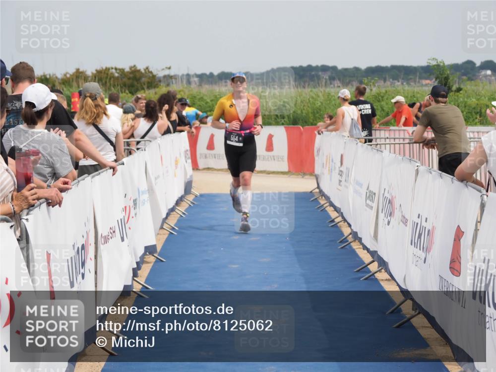 22.06.2025 - Viking Triathlon MichiJ http://msf.ph/oto/8125062 22.06.2025 15:15:44 Ziel 554 meine-sportfotos.de