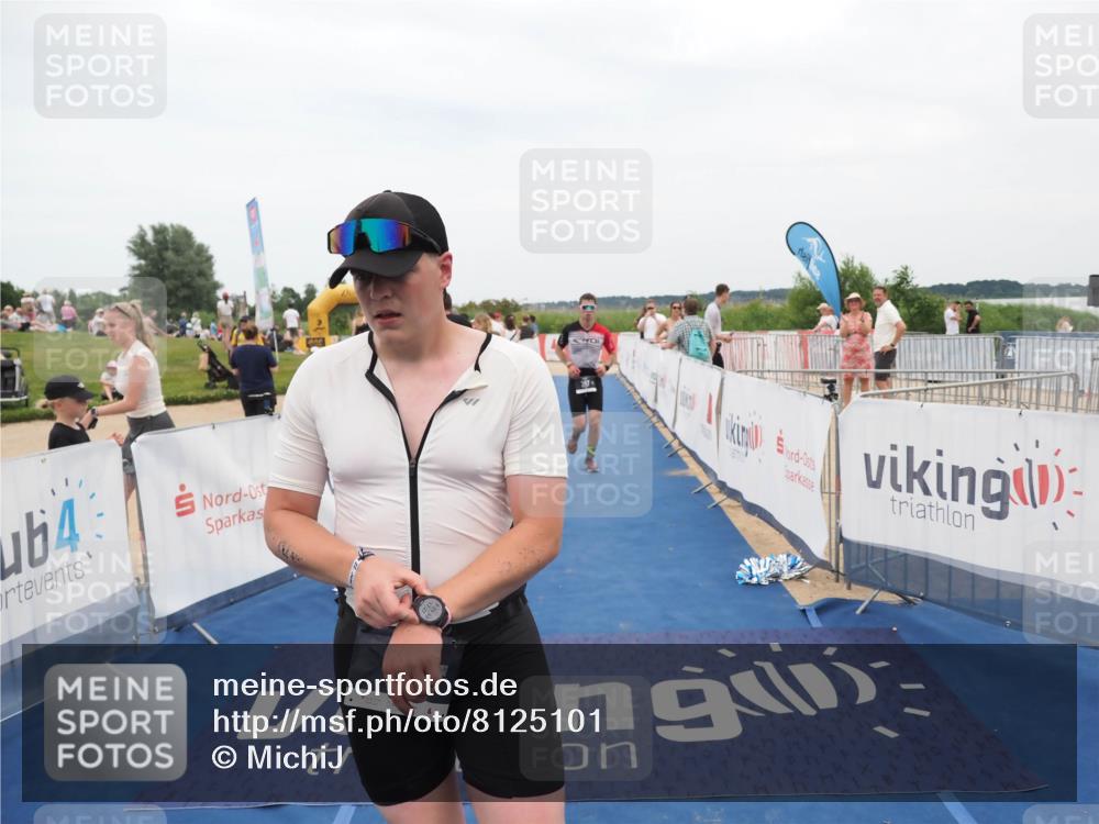 22.06.2025 - Viking Triathlon MichiJ http://msf.ph/oto/8125101 22.06.2025 15:19:38 Ziel 21, 387 meine-sportfotos.de