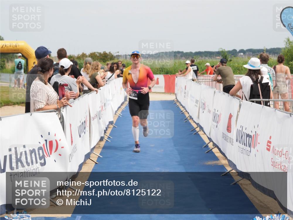 22.06.2025 - Viking Triathlon MichiJ http://msf.ph/oto/8125122 22.06.2025 15:15:45 Ziel 554 meine-sportfotos.de