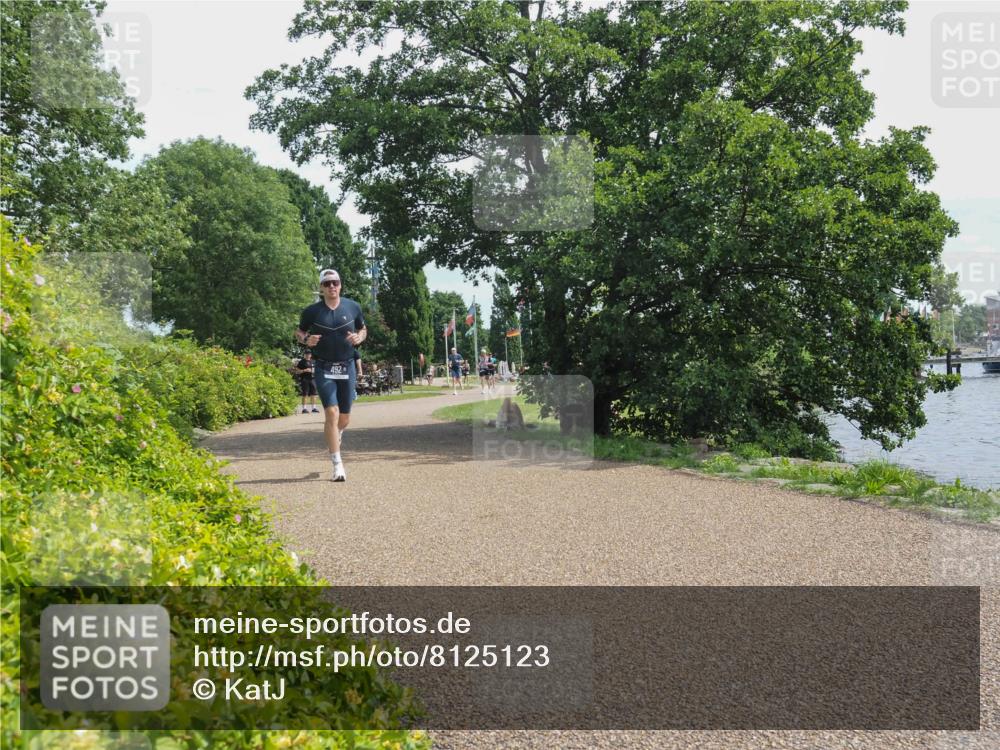 22.06.2025 - Viking Triathlon KatJ http://msf.ph/oto/8125123 22.06.2025 13:07:42 Laufen 492 meine-sportfotos.de