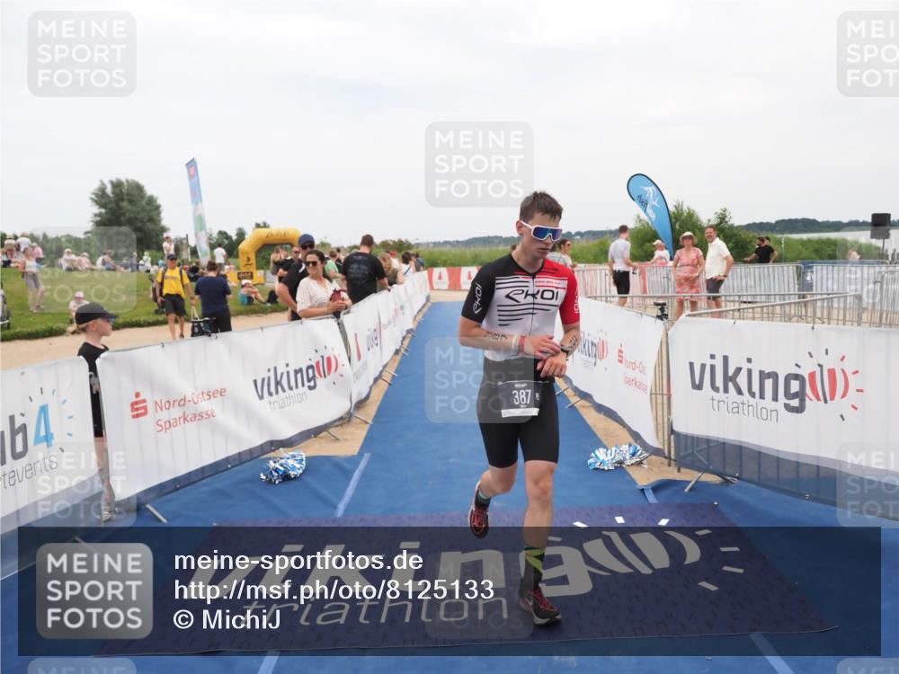 22.06.2025 - Viking Triathlon MichiJ http://msf.ph/oto/8125133 22.06.2025 15:19:40 Ziel 21, 387 meine-sportfotos.de