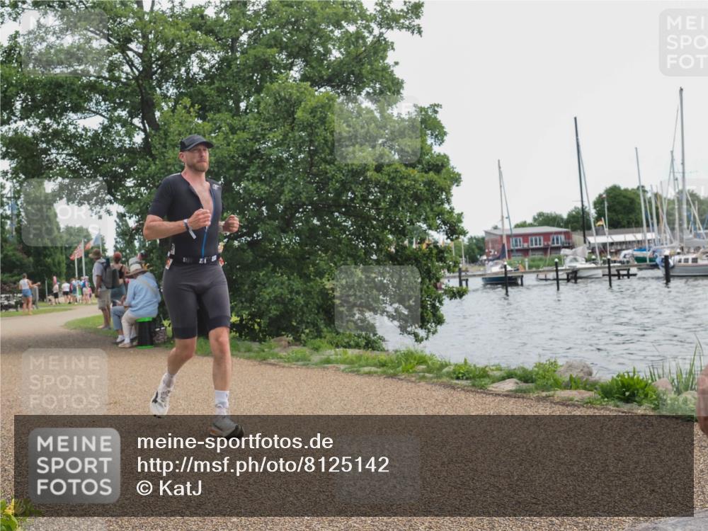 22.06.2025 - Viking Triathlon KatJ http://msf.ph/oto/8125142 22.06.2025 13:42:57 Laufen 342, 388 meine-sportfotos.de