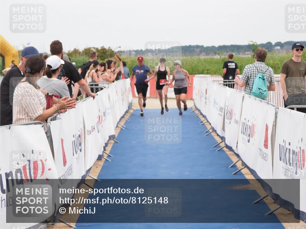 22.06.2025 - Viking Triathlon MichiJ http://msf.ph/oto/8125148 22.06.2025 15:20:05 Ziel 653 meine-sportfotos.de