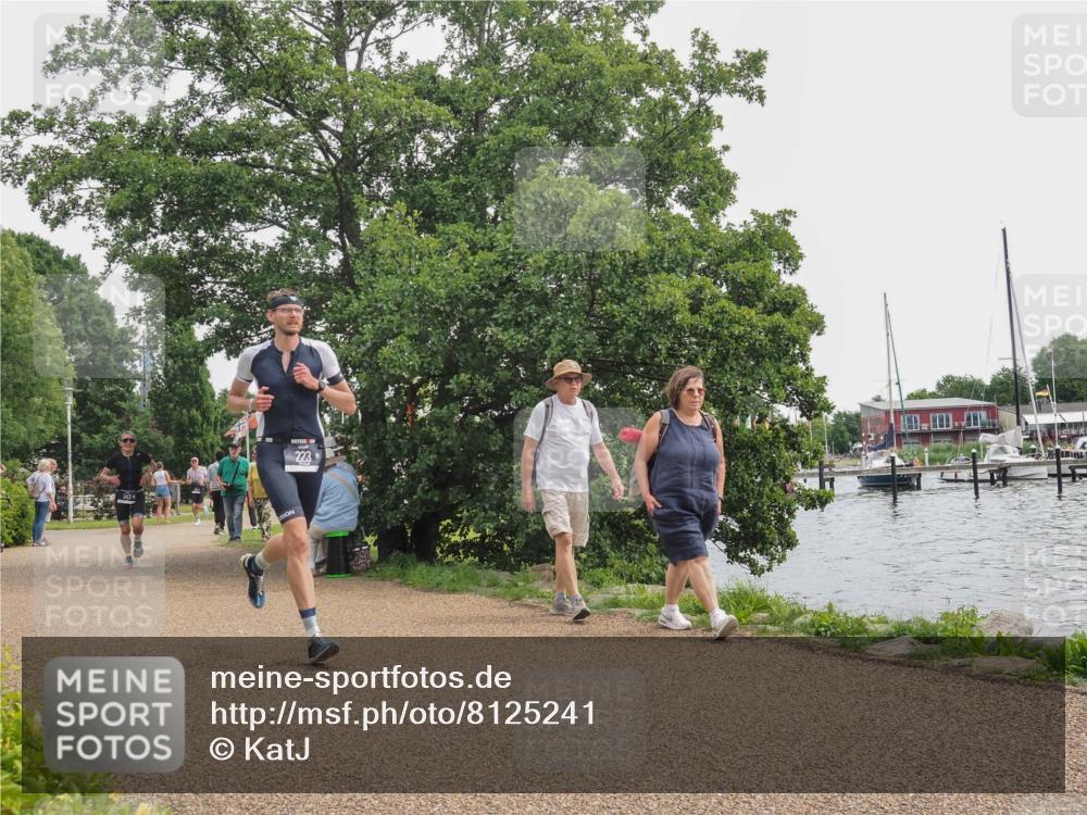 22.06.2025 - Viking Triathlon KatJ http://msf.ph/oto/8125241 22.06.2025 13:43:30 Laufen 223, 343 meine-sportfotos.de