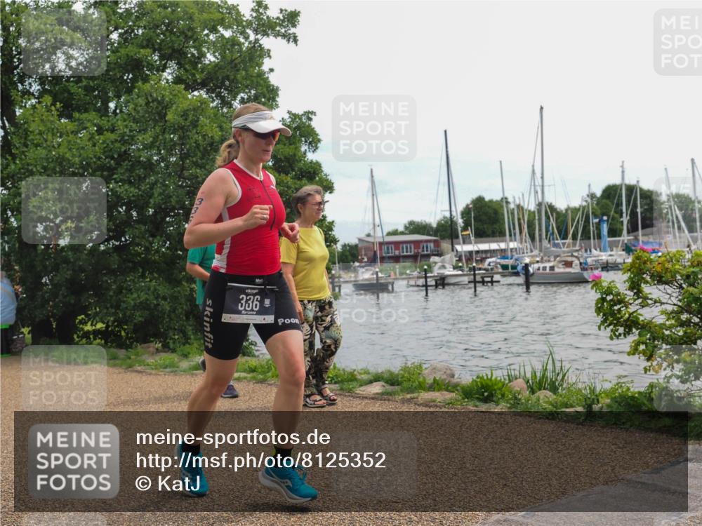 22.06.2025 - Viking Triathlon KatJ http://msf.ph/oto/8125352 22.06.2025 13:43:45 Laufen 336 meine-sportfotos.de