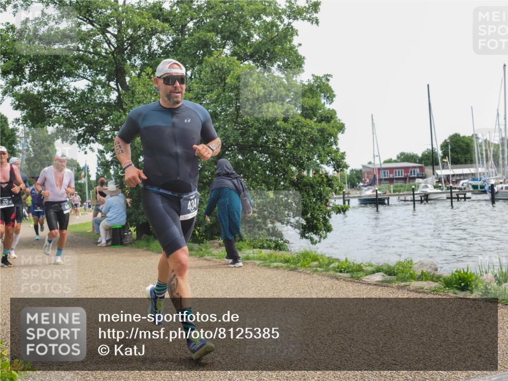 22.06.2025 - Viking Triathlon KatJ http://msf.ph/oto/8125385 22.06.2025 13:43:54 Laufen 40, 135, 327, 434, 448 meine-sportfotos.de