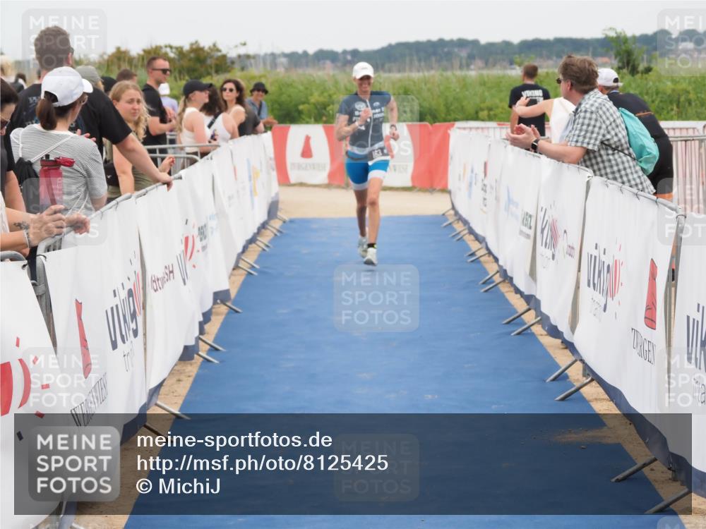 22.06.2025 - Viking Triathlon MichiJ http://msf.ph/oto/8125425 22.06.2025 15:20:46 Ziel 163 meine-sportfotos.de