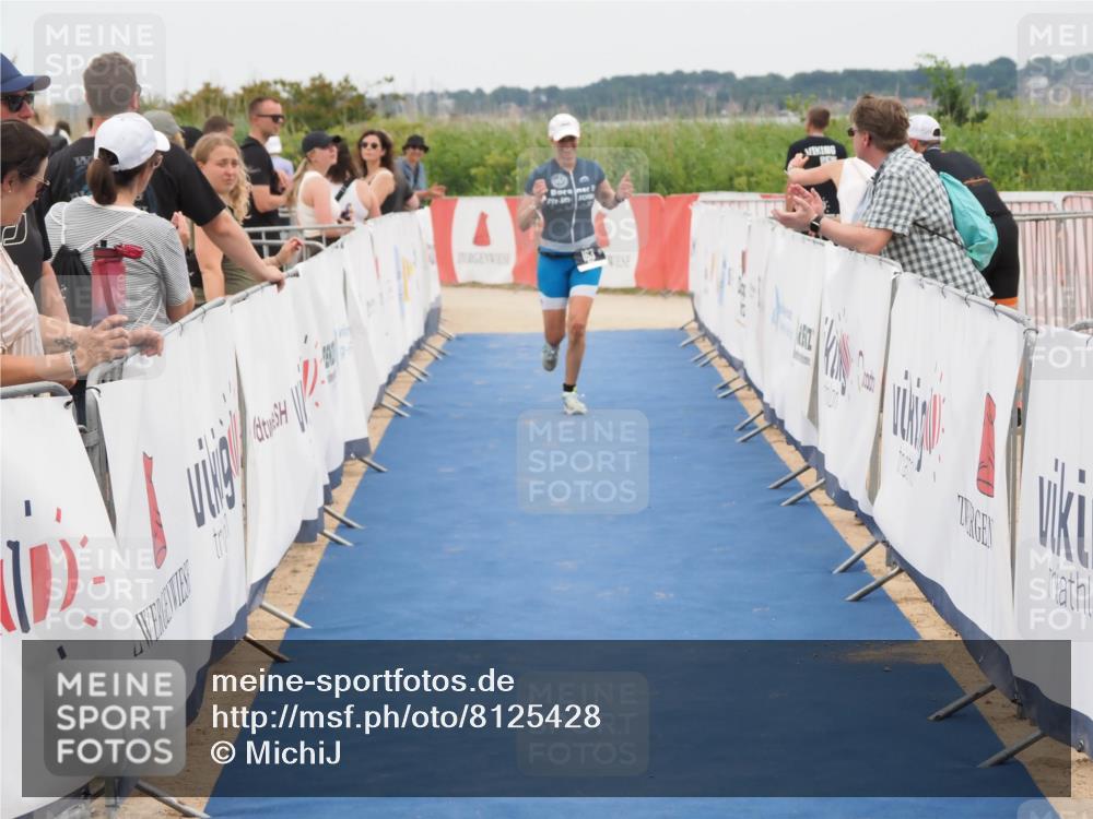 22.06.2025 - Viking Triathlon MichiJ http://msf.ph/oto/8125428 22.06.2025 15:20:47 Ziel 163 meine-sportfotos.de
