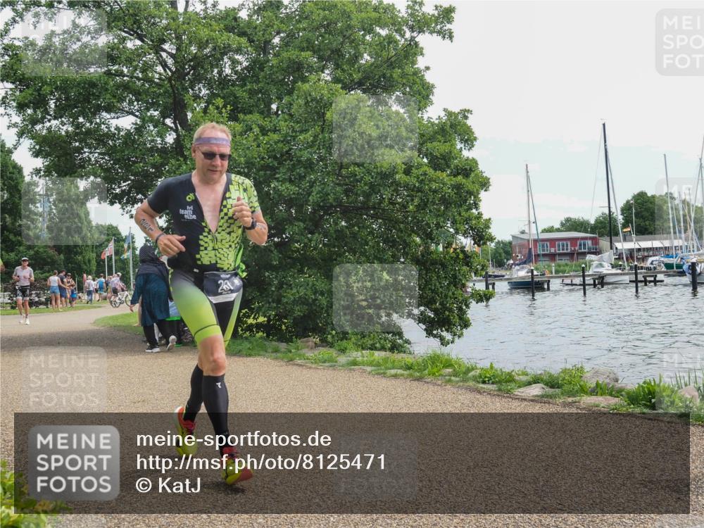 22.06.2025 - Viking Triathlon KatJ http://msf.ph/oto/8125471 22.06.2025 13:43:59 Laufen 40, 135, 261, 263, 327 meine-sportfotos.de