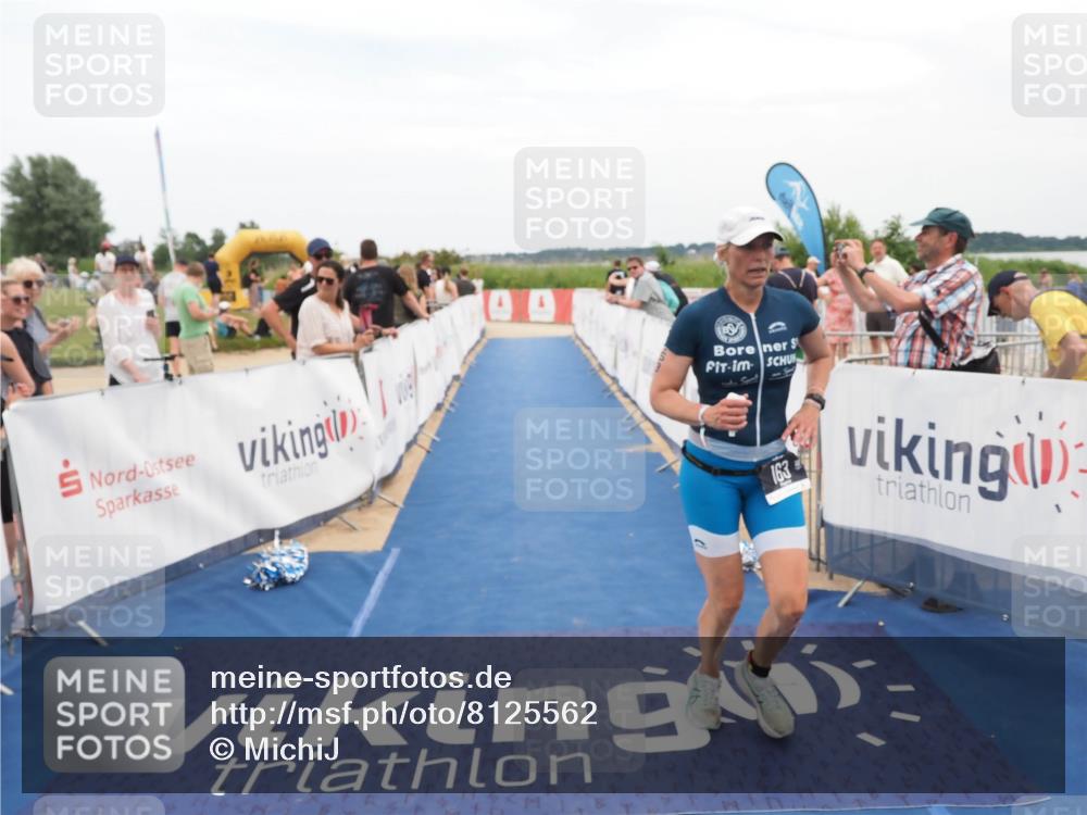 22.06.2025 - Viking Triathlon MichiJ http://msf.ph/oto/8125562 22.06.2025 15:20:51 Ziel 163 meine-sportfotos.de