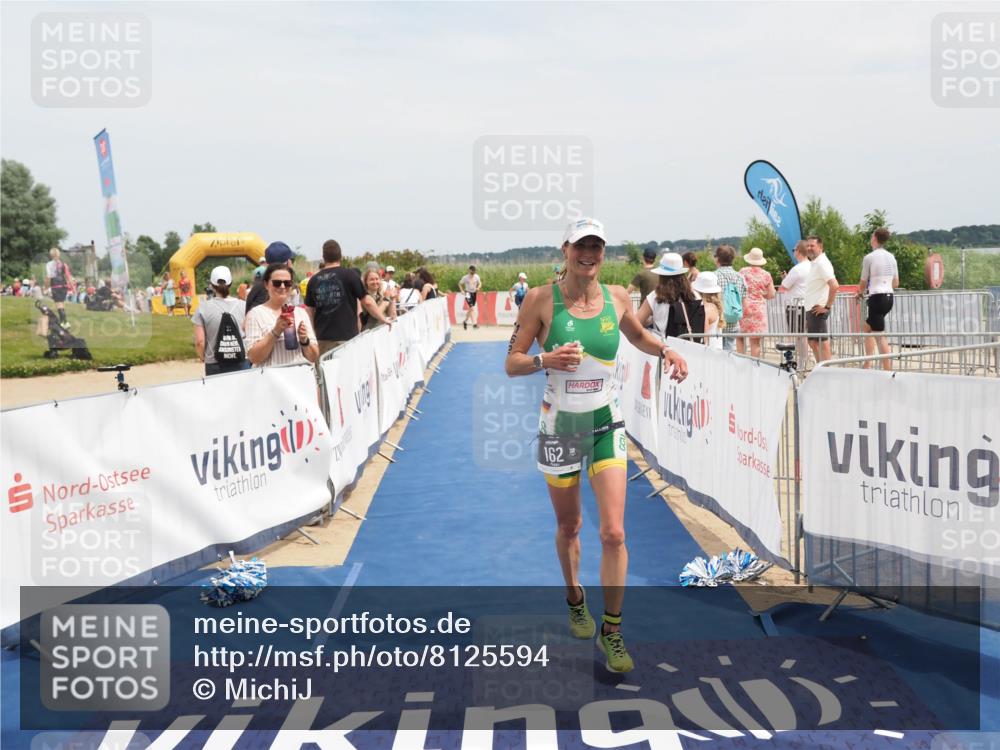 22.06.2025 - Viking Triathlon MichiJ http://msf.ph/oto/8125594 22.06.2025 15:16:34 Ziel 162, 266 meine-sportfotos.de