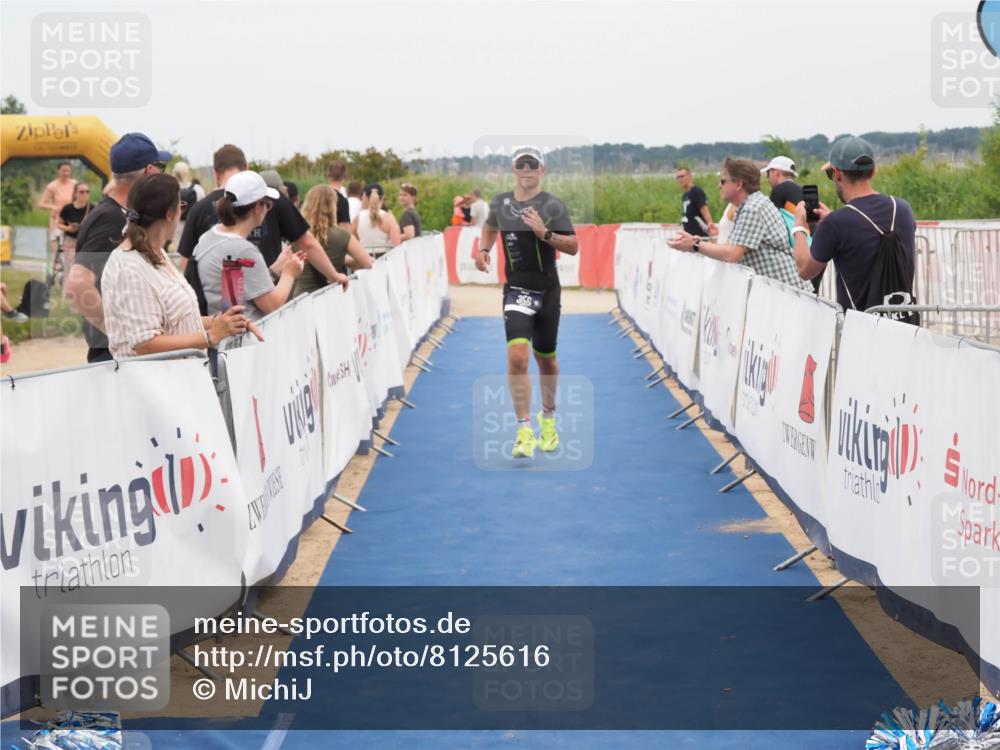 22.06.2025 - Viking Triathlon MichiJ http://msf.ph/oto/8125616 22.06.2025 15:21:00 Ziel 356 meine-sportfotos.de