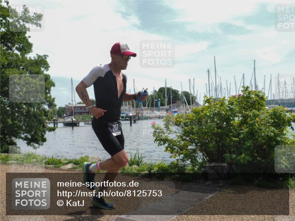 22.06.2025 - Viking Triathlon KatJ http://msf.ph/oto/8125753 22.06.2025 13:08:16 Laufen 207, 348, 388, 546 meine-sportfotos.de