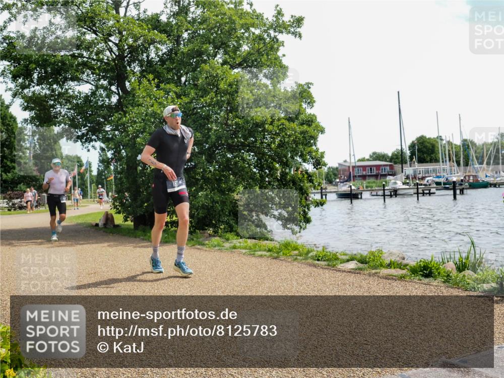 22.06.2025 - Viking Triathlon KatJ http://msf.ph/oto/8125783 22.06.2025 13:08:21 Laufen 187, 448 meine-sportfotos.de