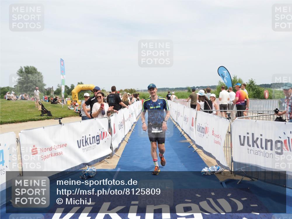 22.06.2025 - Viking Triathlon MichiJ http://msf.ph/oto/8125809 22.06.2025 15:16:52 Ziel 41, 390 meine-sportfotos.de