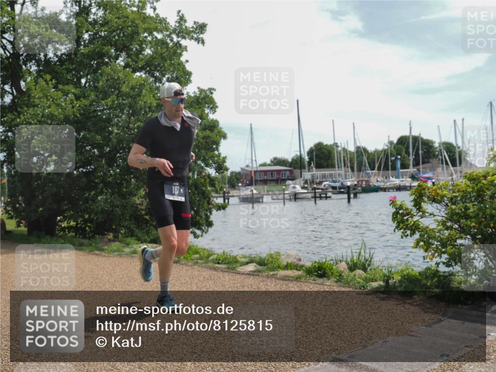 22.06.2025 - Viking Triathlon KatJ http://msf.ph/oto/8125815 22.06.2025 13:08:21 Laufen 187, 448 meine-sportfotos.de