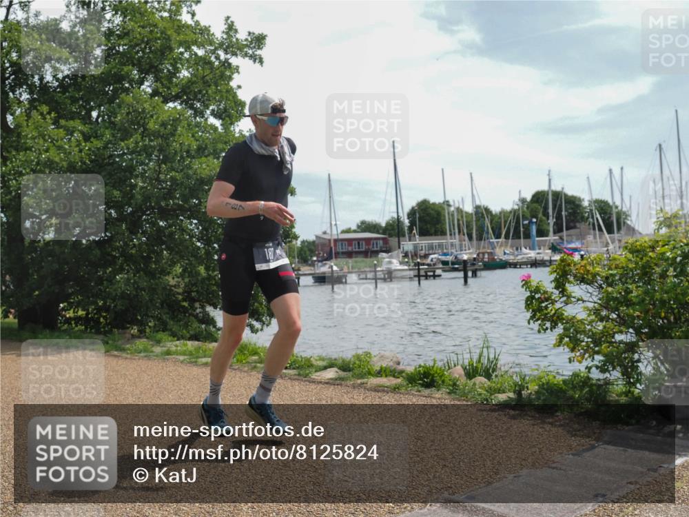 22.06.2025 - Viking Triathlon KatJ http://msf.ph/oto/8125824 22.06.2025 13:08:21 Laufen 187, 448 meine-sportfotos.de
