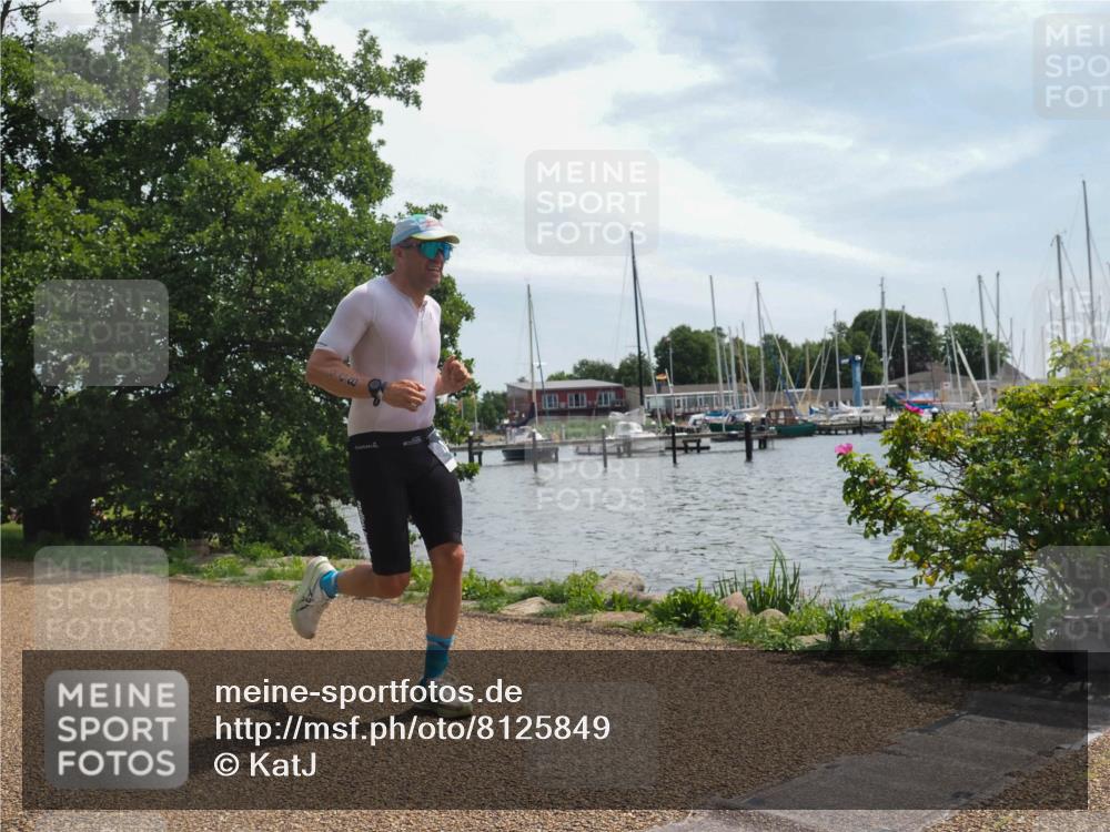 22.06.2025 - Viking Triathlon KatJ http://msf.ph/oto/8125849 22.06.2025 13:08:23 Laufen 187, 448 meine-sportfotos.de