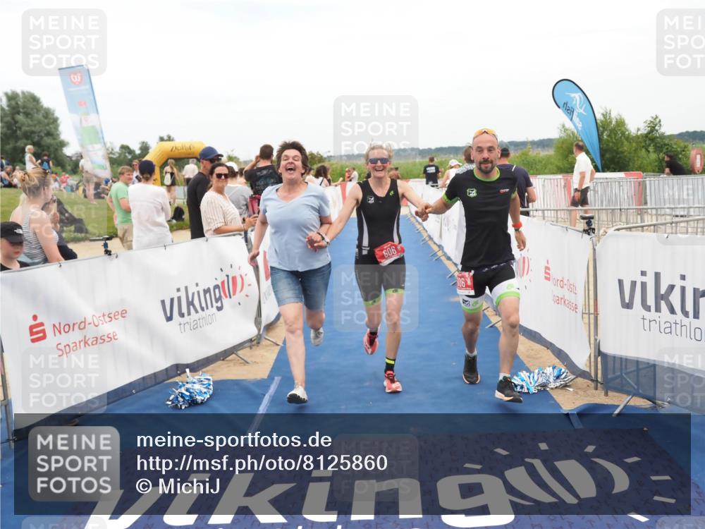 22.06.2025 - Viking Triathlon MichiJ http://msf.ph/oto/8125860 22.06.2025 15:21:35 Ziel 606 meine-sportfotos.de