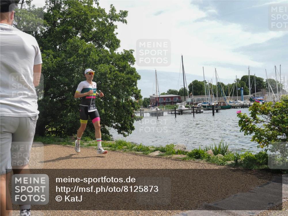 22.06.2025 - Viking Triathlon KatJ http://msf.ph/oto/8125873 22.06.2025 13:08:32 Laufen 209 meine-sportfotos.de