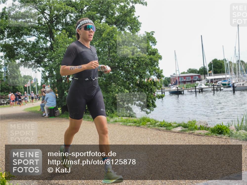 22.06.2025 - Viking Triathlon KatJ http://msf.ph/oto/8125878 22.06.2025 13:45:06 Laufen 278 meine-sportfotos.de