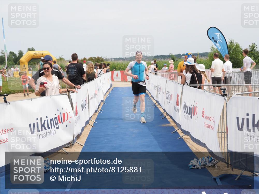 22.06.2025 - Viking Triathlon MichiJ http://msf.ph/oto/8125881 22.06.2025 15:16:57 Ziel 390 meine-sportfotos.de