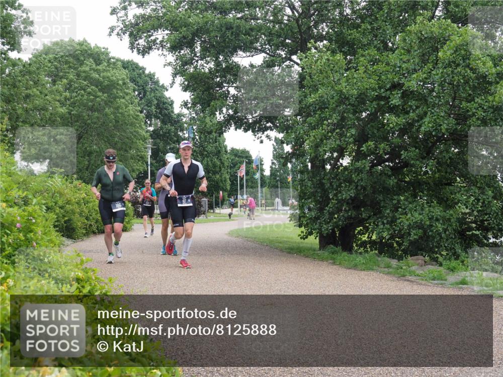 22.06.2025 - Viking Triathlon KatJ http://msf.ph/oto/8125888 22.06.2025 15:28:40 Laufen 97, 186, 460 meine-sportfotos.de