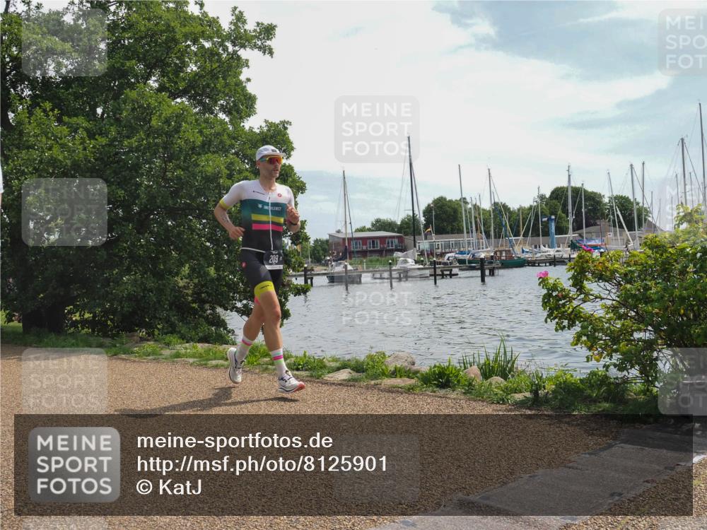 22.06.2025 - Viking Triathlon KatJ http://msf.ph/oto/8125901 22.06.2025 13:08:32 Laufen 209 meine-sportfotos.de