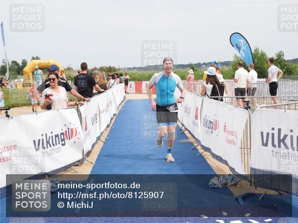 22.06.2025 - Viking Triathlon MichiJ http://msf.ph/oto/8125907 22.06.2025 15:16:57 Ziel 390 meine-sportfotos.de