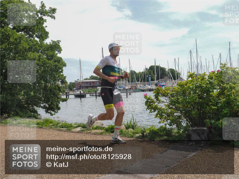 22.06.2025 - Viking Triathlon KatJ http://msf.ph/oto/8125928 22.06.2025 13:08:33 Laufen 209 meine-sportfotos.de