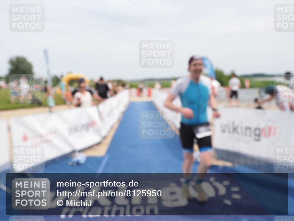 22.06.2025 - Viking Triathlon MichiJ http://msf.ph/oto/8125950 22.06.2025 15:16:59 Ziel 390 meine-sportfotos.de