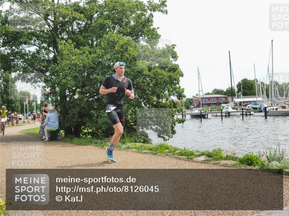 22.06.2025 - Viking Triathlon KatJ http://msf.ph/oto/8126045 22.06.2025 13:45:26 Laufen 187 meine-sportfotos.de