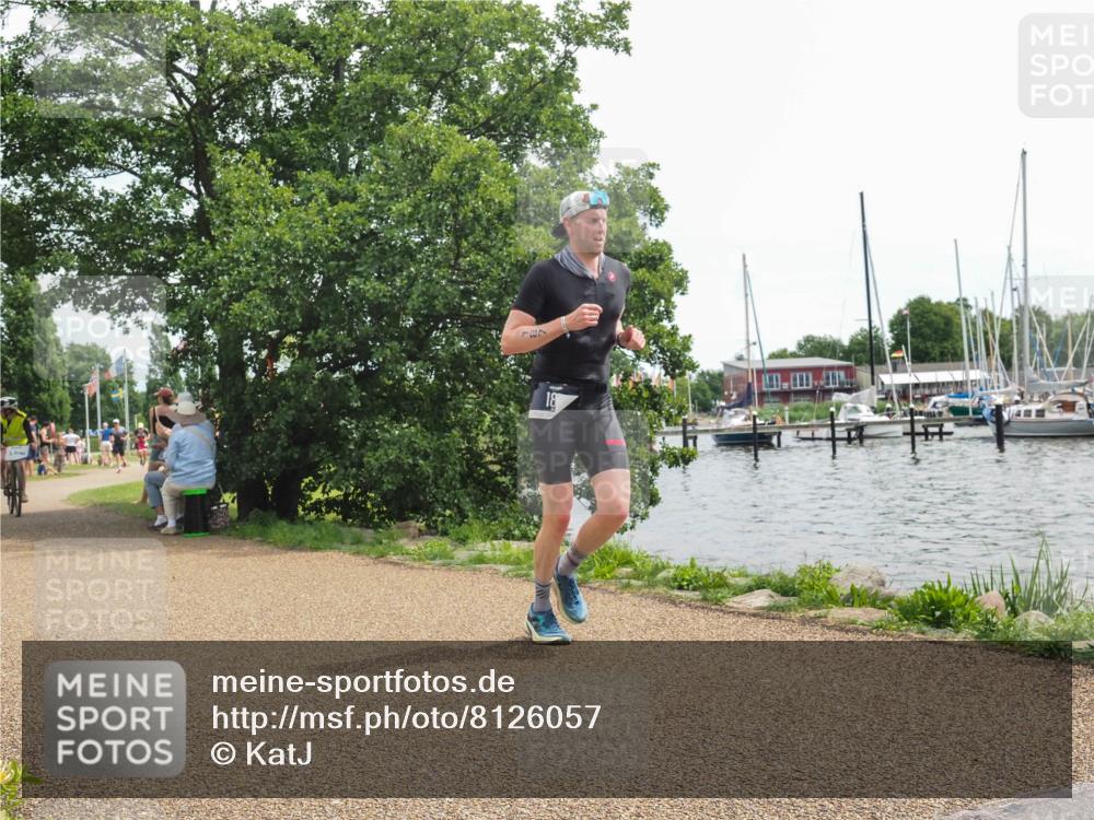 22.06.2025 - Viking Triathlon KatJ http://msf.ph/oto/8126057 22.06.2025 13:45:27 Laufen 187 meine-sportfotos.de