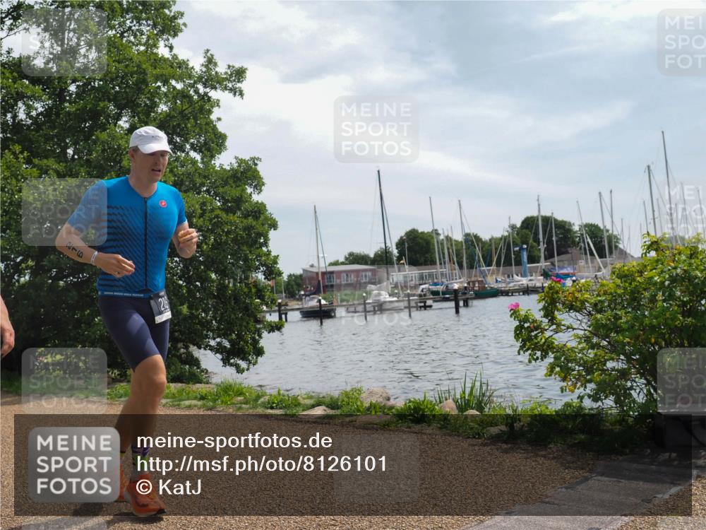 22.06.2025 - Viking Triathlon KatJ http://msf.ph/oto/8126101 22.06.2025 13:08:52 Laufen 216, 428 meine-sportfotos.de