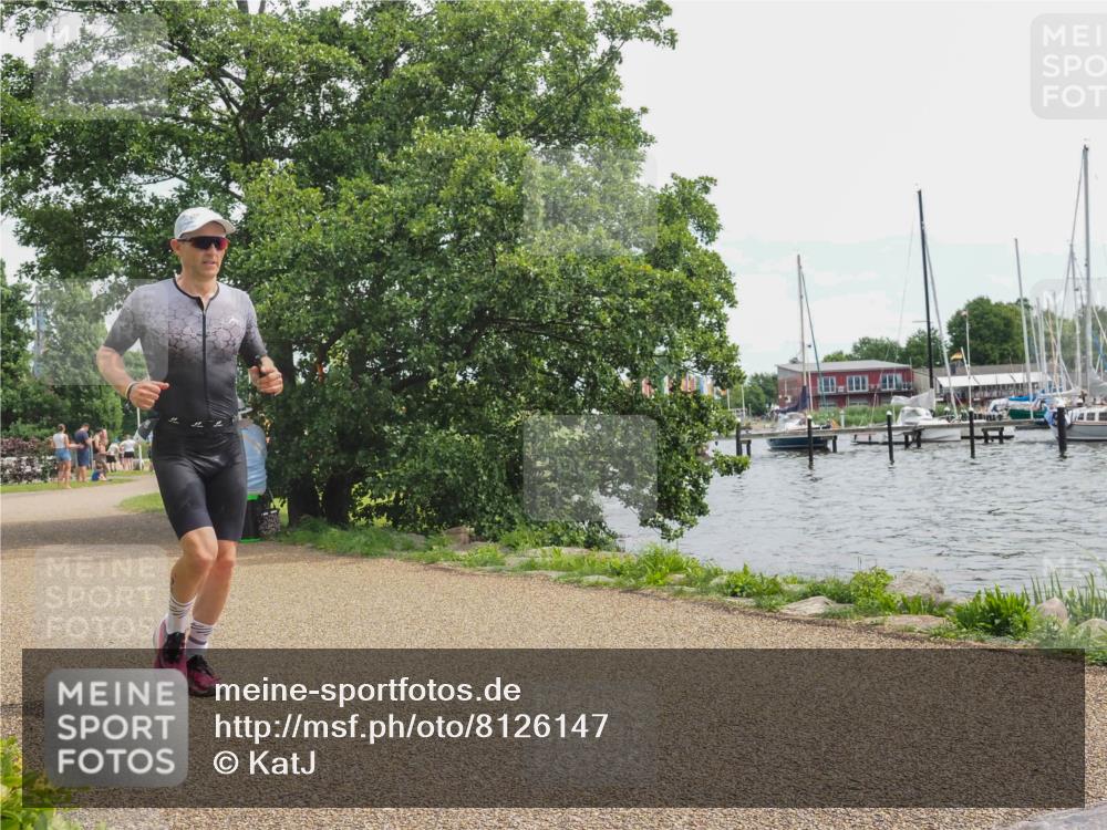 22.06.2025 - Viking Triathlon KatJ http://msf.ph/oto/8126147 22.06.2025 13:45:39 Laufen 132 meine-sportfotos.de