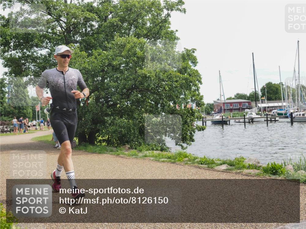 22.06.2025 - Viking Triathlon KatJ http://msf.ph/oto/8126150 22.06.2025 13:45:40 Laufen 132 meine-sportfotos.de