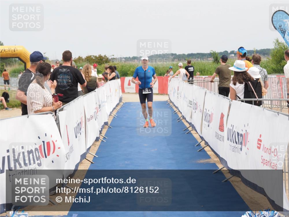 22.06.2025 - Viking Triathlon MichiJ http://msf.ph/oto/8126152 22.06.2025 15:17:30 Ziel 216 meine-sportfotos.de