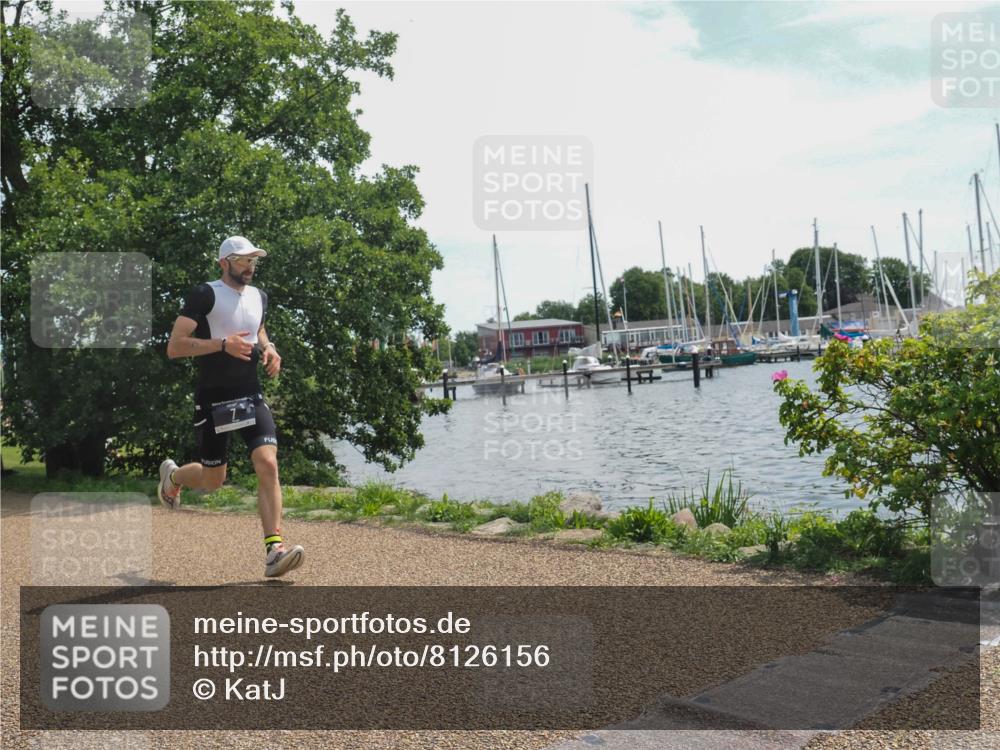 22.06.2025 - Viking Triathlon KatJ http://msf.ph/oto/8126156 22.06.2025 13:08:56 Laufen 7 meine-sportfotos.de