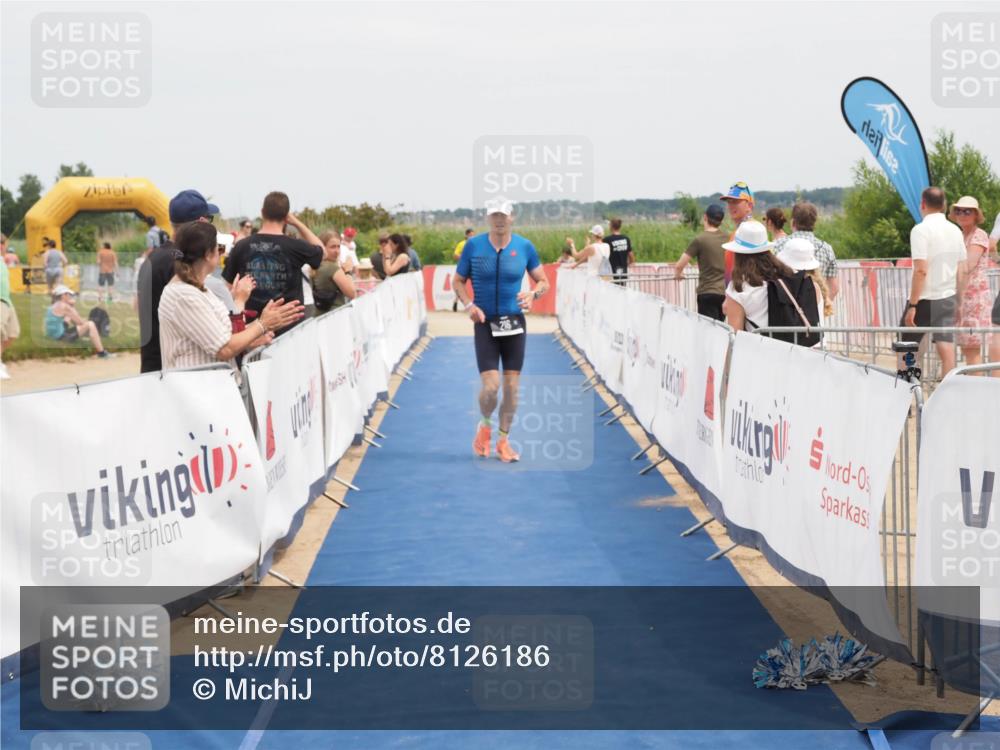 22.06.2025 - Viking Triathlon MichiJ http://msf.ph/oto/8126186 22.06.2025 15:17:32 Ziel 216 meine-sportfotos.de