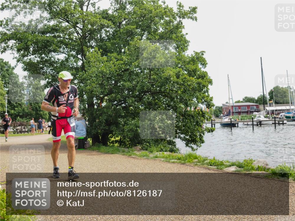 22.06.2025 - Viking Triathlon KatJ http://msf.ph/oto/8126187 22.06.2025 13:45:46 Laufen 493 meine-sportfotos.de