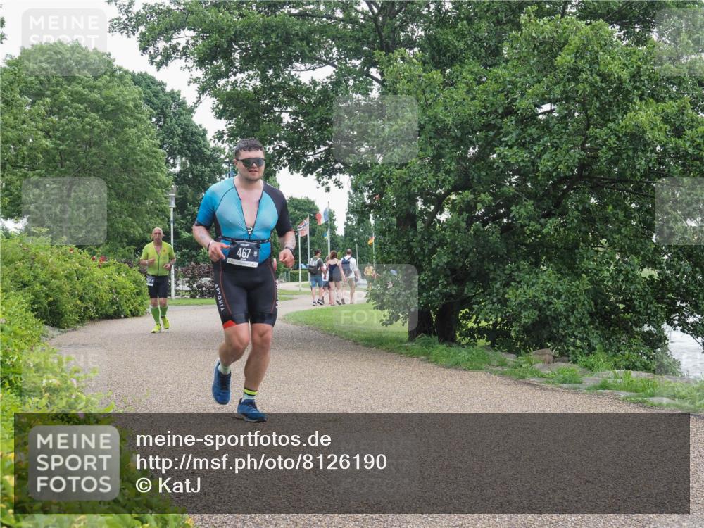22.06.2025 - Viking Triathlon KatJ http://msf.ph/oto/8126190 22.06.2025 15:29:11 Laufen 467 meine-sportfotos.de