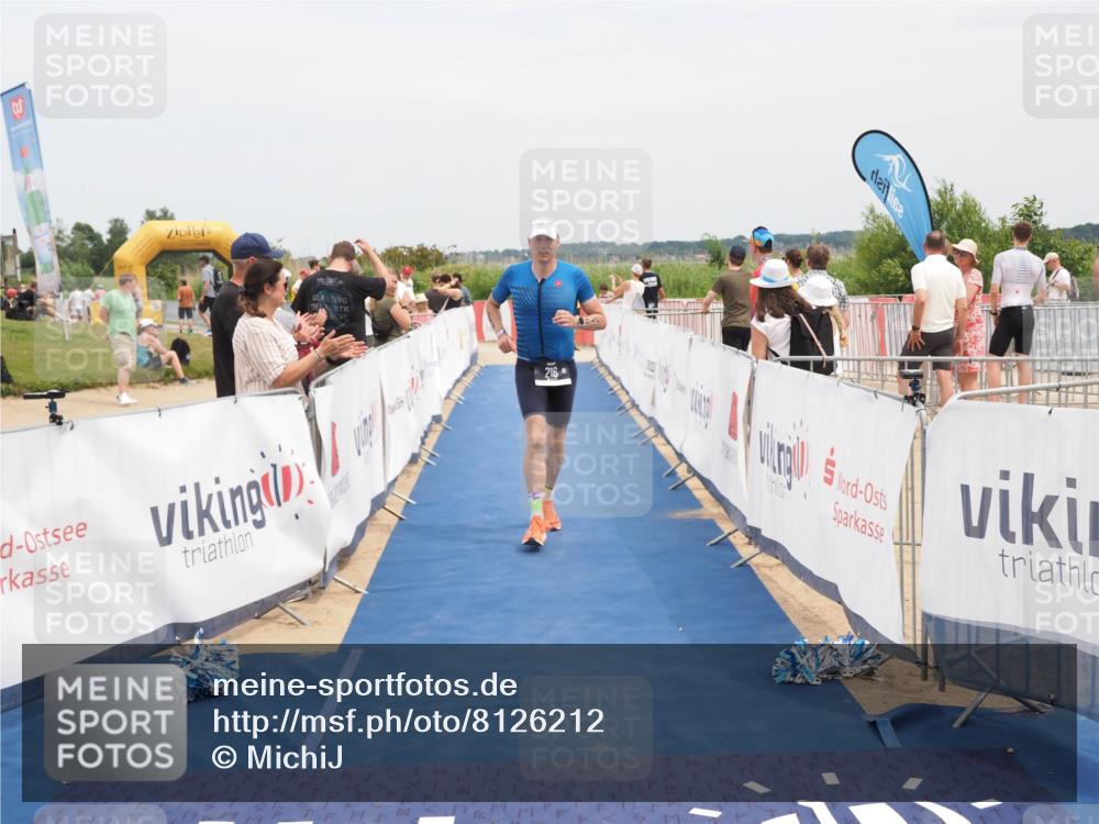 22.06.2025 - Viking Triathlon MichiJ http://msf.ph/oto/8126212 22.06.2025 15:17:32 Ziel 216 meine-sportfotos.de